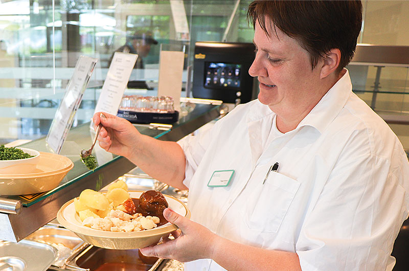 Mitarbeiter K&uuml;che / Cafeteria (m/w/d)