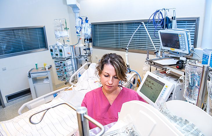 Fachbereich Anästhesie/Intensivmedizin, Elbe-Elster Klinikum